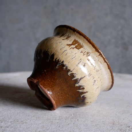 Φ10.7(in8)×h7.5㎝  琥珀beige pot  H596