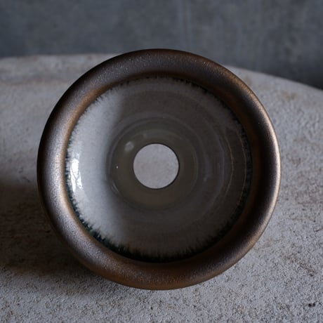 Φ11.7(in9)×h7.6㎝ titan bronze pot  H651