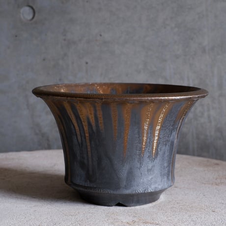 Φ19×h12.3㎝  燻bronze pot  H766