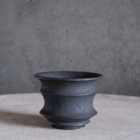 Φ9×h7㎝ 燻 pot  H1001