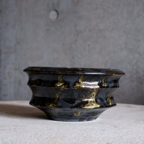 Φ14(in12)×h7.3㎝   鉄釉彩pot  H638