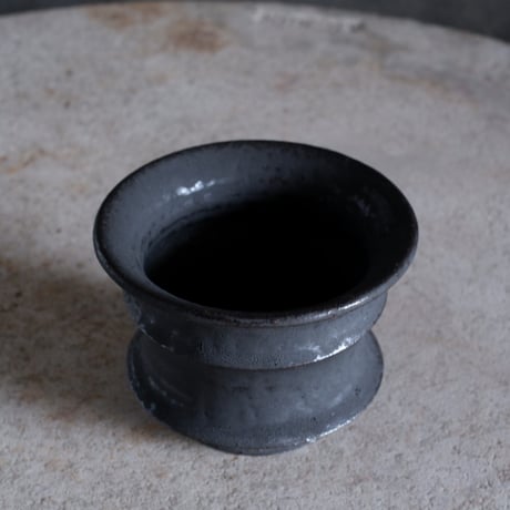 Φ9×h7㎝ 燻 pot  H1001