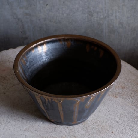Φ22(in19.8)×h13㎝  燻bronze pot  H764