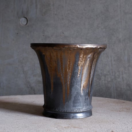 Φ16(in12.5)×h14.8㎝  燻bronze pot  H767