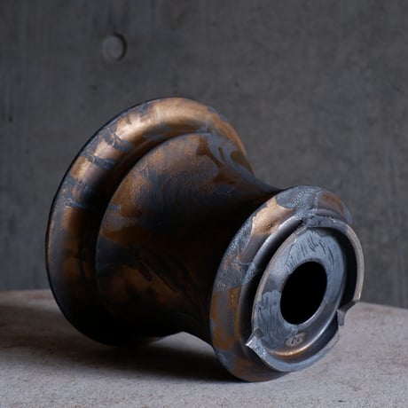 Φ16×h13.8㎝  bronze鉄彩 pot  H727