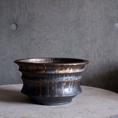 Φ21(in18.2)×h12㎝  燻bronze pot  H761