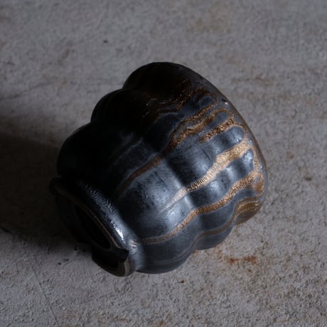 Φ8.5×h8㎝  燻bronze pot  H788