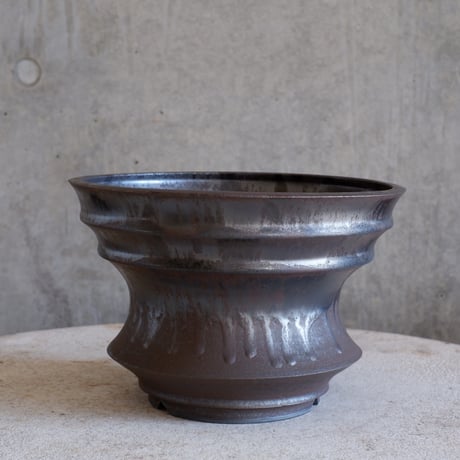 Φ21.7(in20)×h14.5㎝ 燻(brown) pot  H965