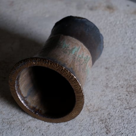 【OUTLET】Φ8(in6.3)×h11㎝  matte verdigris pot  H621