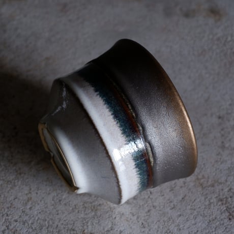 Φ11.5×h8.3㎝ titan bronze pot  H654
