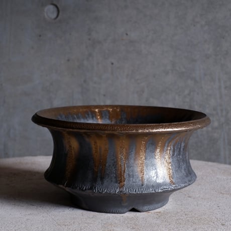 Φ18.8×h9.5㎝  燻bronze pot  H772