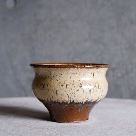 Φ10.7(in8)×h7.5㎝  琥珀beige pot  H596