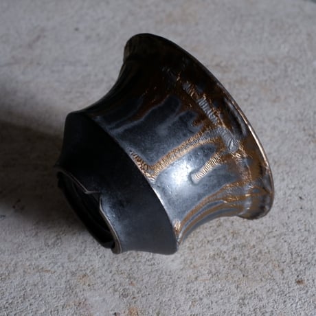Φ10.8×h7.2㎝  燻bronze pot  H786