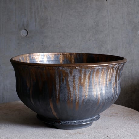 Φ30×h17.8㎝  燻bronze pot  H757