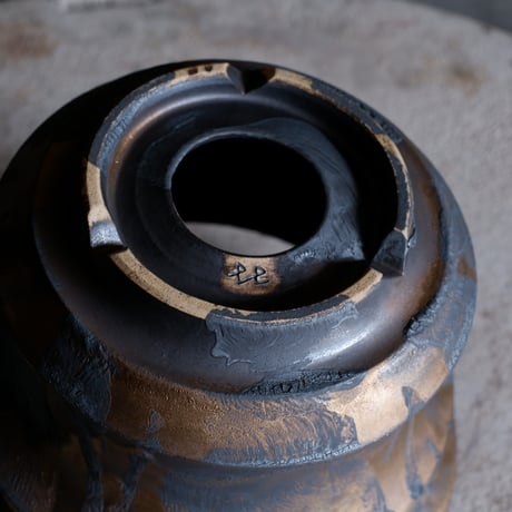 Φ18.5×h13.5㎝  bronze鉄彩 pot  H723