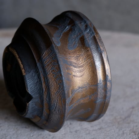 Φ9.5×h6㎝  bronze鉄彩 pot  H736