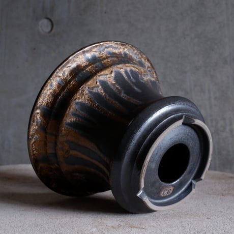 Φ18×h13㎝  燻bronze pot  H768