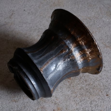 Φ12.2×h11㎝  燻bronze pot  H778