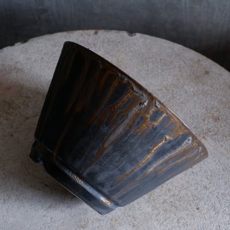 Φ22(in19.8)×h13㎝  燻bronze pot  H764