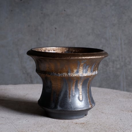 Φ13.3(in11.5)×h11㎝  燻bronze pot  H775