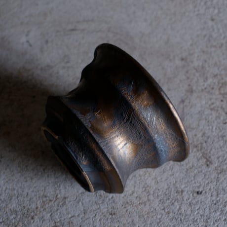 Φ9.5×h6.5㎝  bronze鉄彩 pot  H737