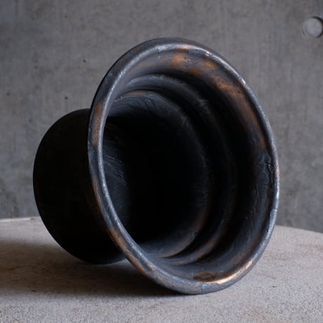 Φ20.3×h15.5㎝  bronze鉄彩 pot  H722