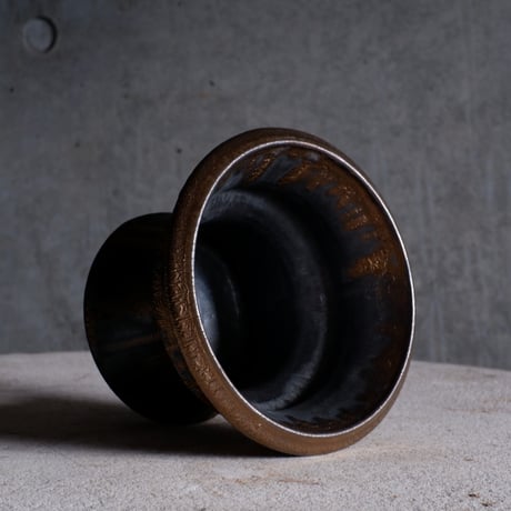 Φ13.3(in11.5)×h11㎝  燻bronze pot  H775