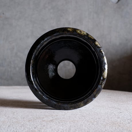 Φ11.7(in9.8)×h7.5㎝   鉄釉彩pot  H643