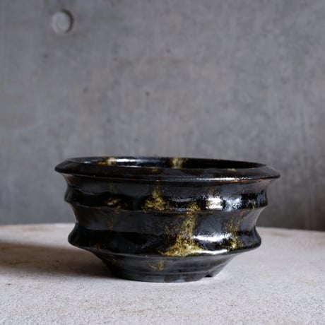 Φ14(in12)×h7.3㎝   鉄釉彩pot  H638