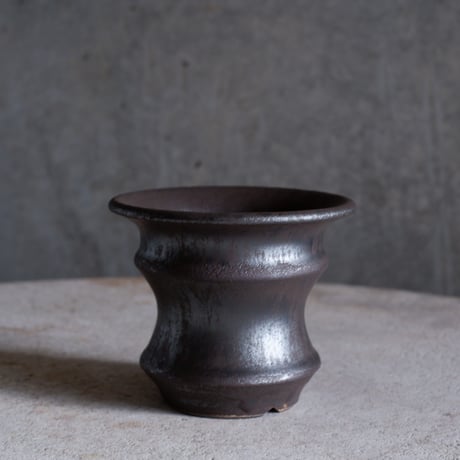 Φ9.5(in6.3)×h8.2㎝ 燻(brown) pot  H973