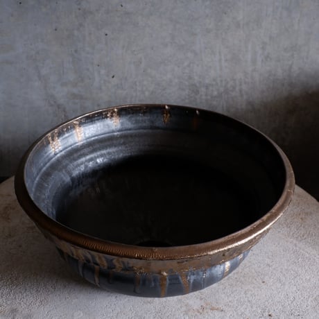 Φ32.5(in30)×h14.8㎝  燻bronze pot  H758