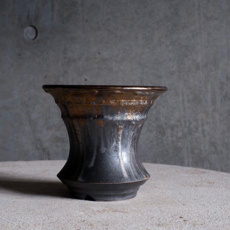 Φ14×h12.6㎝  燻bronze pot  H774