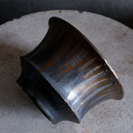 Φ22(in19.3)×h13.8㎝  燻bronze pot  H762