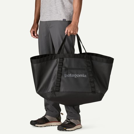 <patagonia>ブラックホール・ギア・トート 61L/WBST/Water People Banner: Weathered Stone/49276