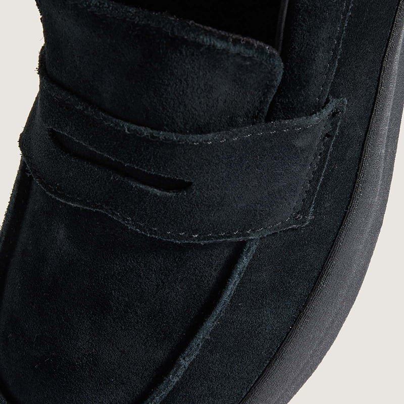 VANS【ヴァンズ】>スケート ローファー スエード/ BLACK/BLACK/VN000V