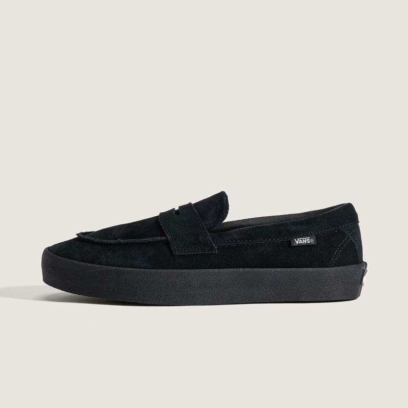 VANS スケートローファー ヴァンズの「スケート ローファー」にスエード素材の新色が登場──GQ