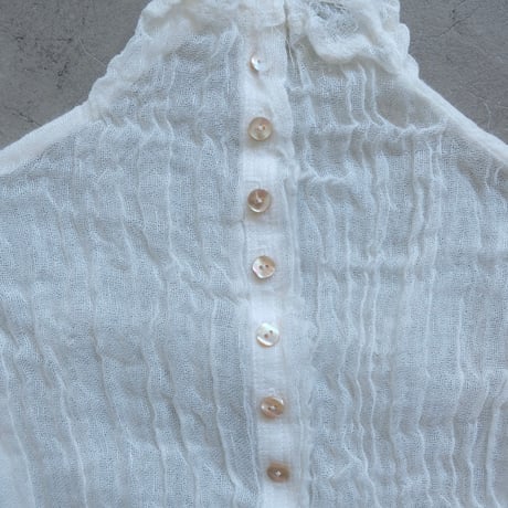 wool limen gawze high neck top