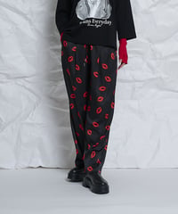 Lip printed pants