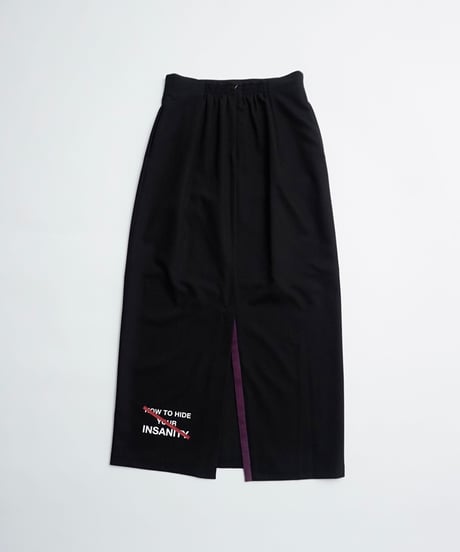 HOW TO HIDE INSANITY I line Skirt