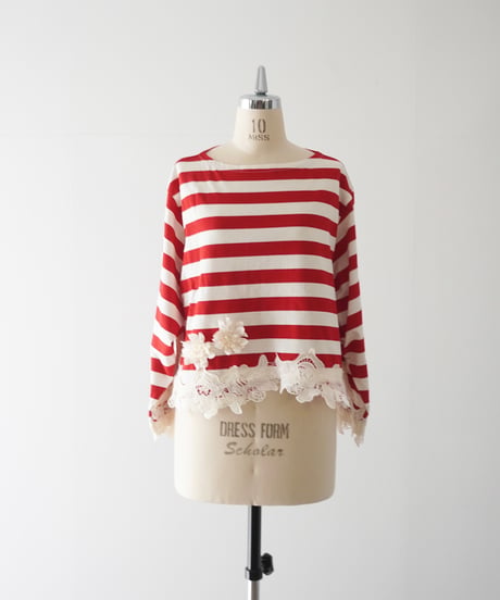 Flower lace Wide border T shirts