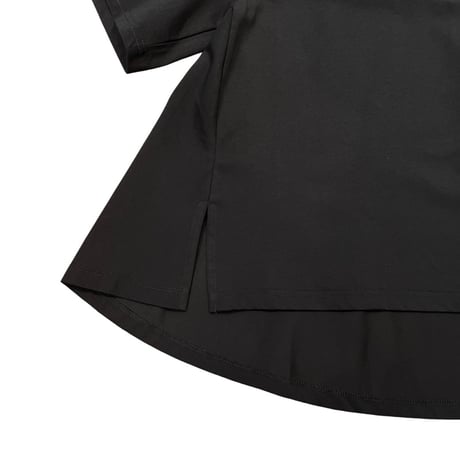 DignteCollier バックフレアプリントTシャツ- ブラック