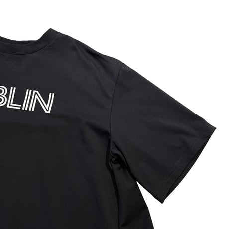 DignteCollier バックフレアプリントTシャツ- ブラック