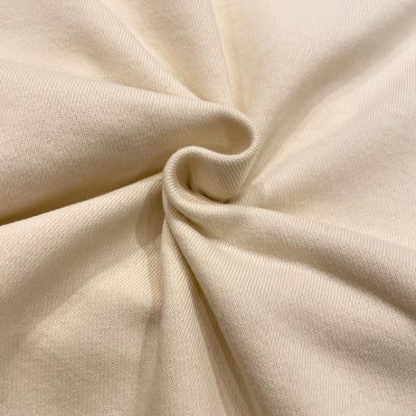 NUS 刺繍ロゴランタンスリーブプルオーバー -アイボリー