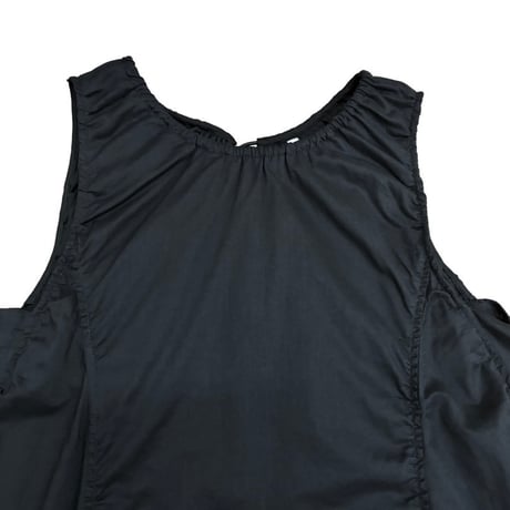 Dignte Collier    バルーンギャザーワンピース -　ブラック