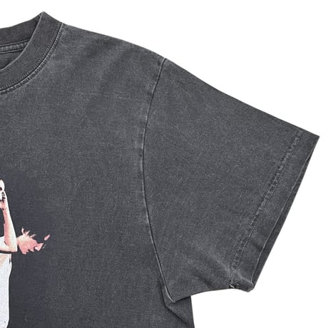 LIROMA ヴィンテージ風ロックTシャツ レッド
