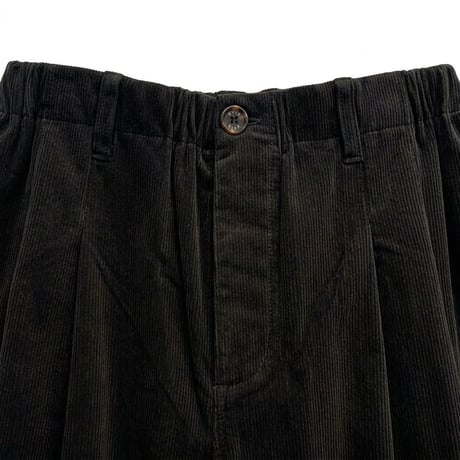 WYTE ストレッチコーデュロイタックパンツ ブラック