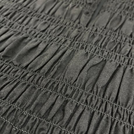 Dignte Collier    シャーリングワンピース -　ブラック