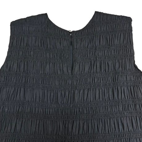 Dignte Collier    シャーリングワンピース -　ブラック