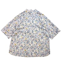 Parkes     リバティプリント"Mabelle"半袖シャツ