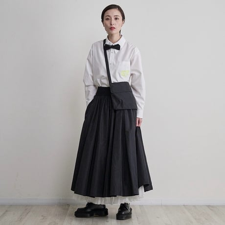 THOMAS MAGPIE     刺繍ベーシックシャツ        -ホワイト